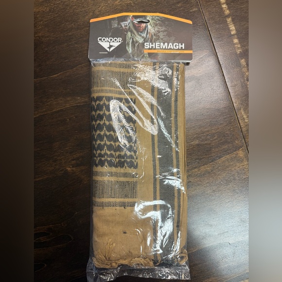 Condor Shemagh - Picture 2 of 6